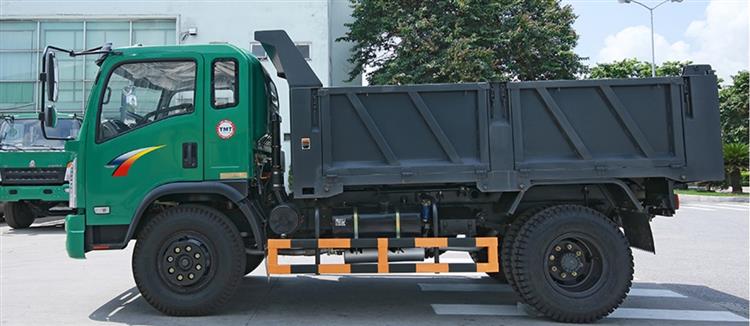 XE TẢI BEN 9 TẤN SINOTRUCK